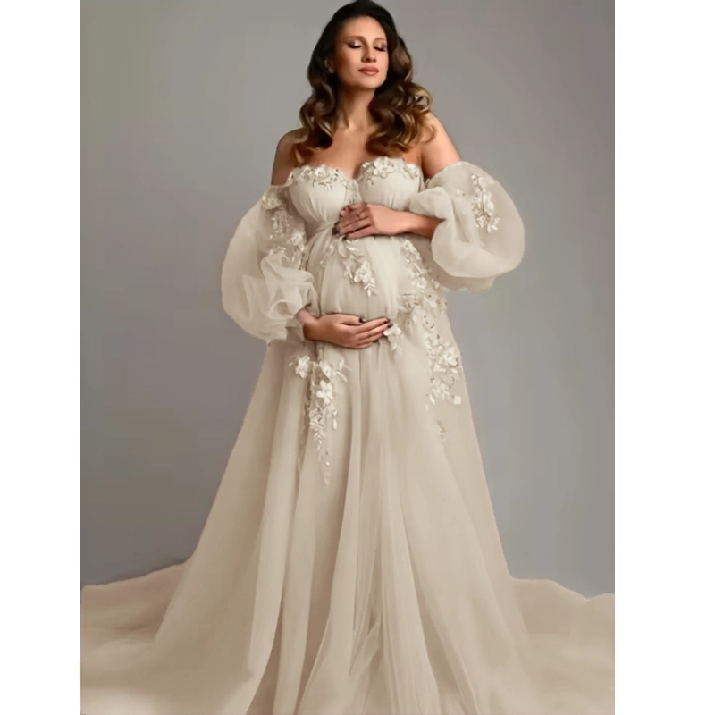 Hand-Finished Maternity Gown - - مراجعة Baby Clothing Embroidery وسعره