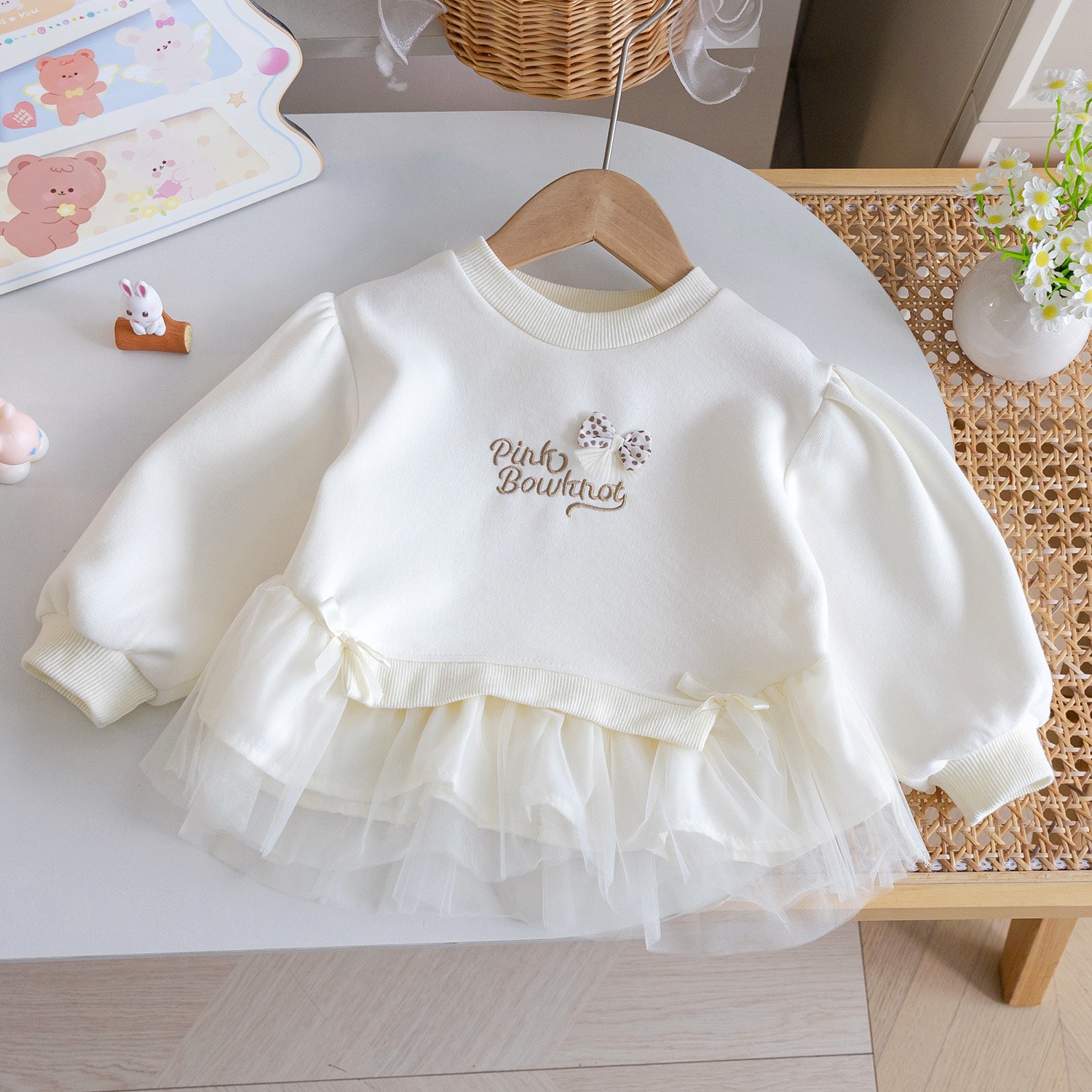 Korean-style girls' sweatshirt - مراجعة Baby Clothing Embroidery وسعره