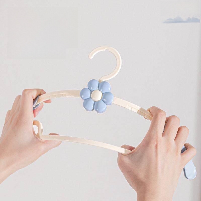 Thickened Baby Clothes Hanger  - مراجعة Baby Clothing Hangers وسعره