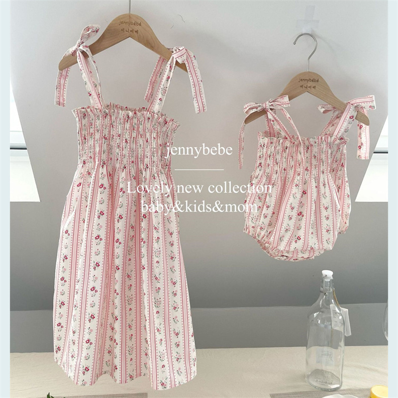 Sweet Little Girls Strap Rompe - مراجعة Baby Clothing Online وسعره