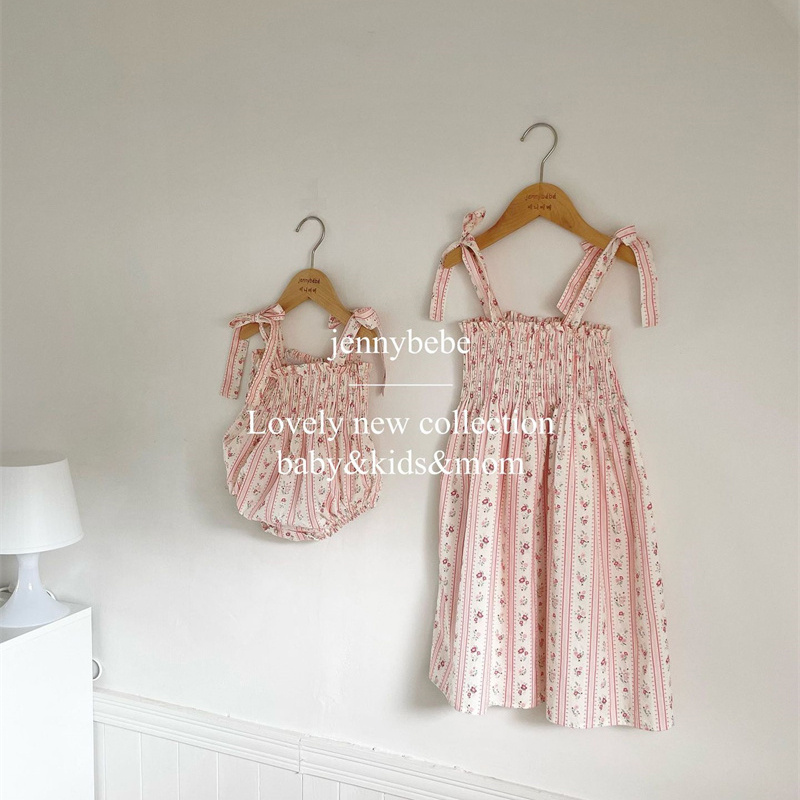 Sweet Little Girls Strap Rompe - مراجعة Baby Clothing Online وسعره